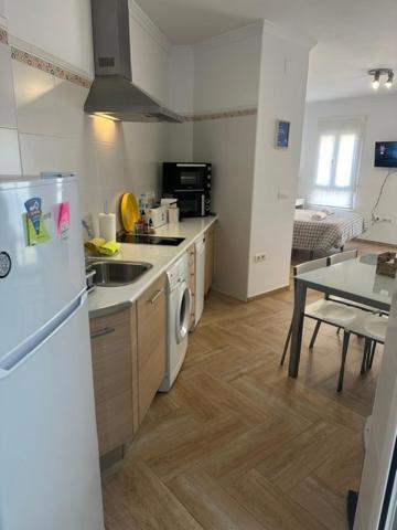 Alhaurín de la Torre Citrus Suite By Alhaurin Loft City Center מראה חיצוני תמונה